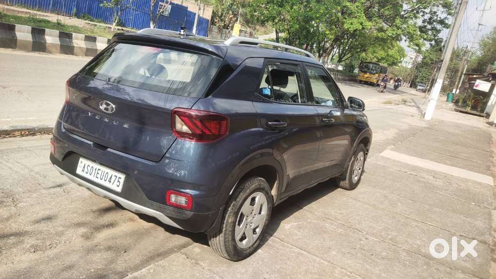 Hyundai Venue 1.2 S Plus, 2021, Petrol