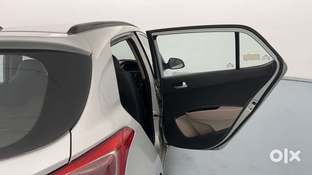 Hyundai Grand I10 1.2 Kappa Sportz, 2015, Petrol