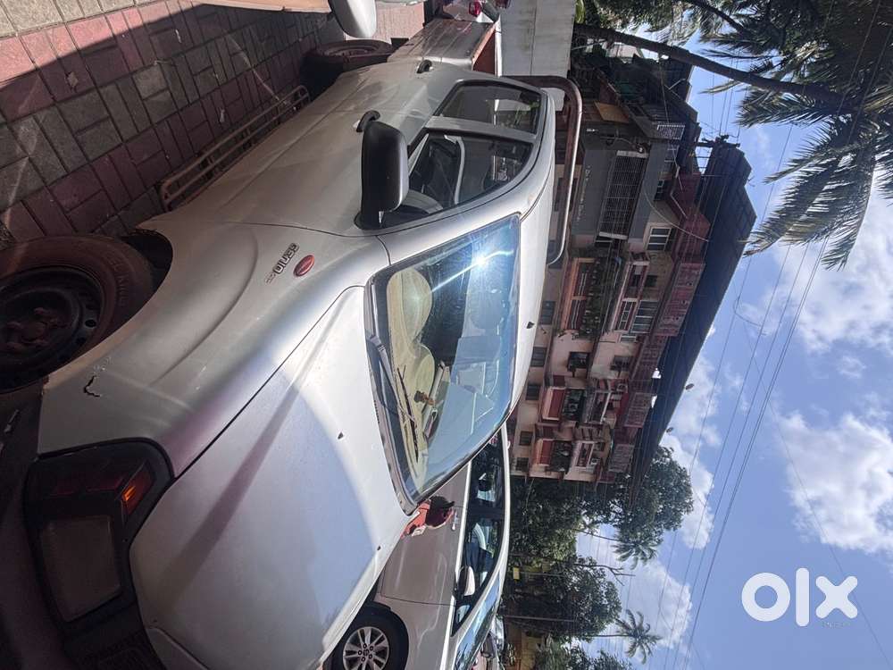 Mahindra Genio
