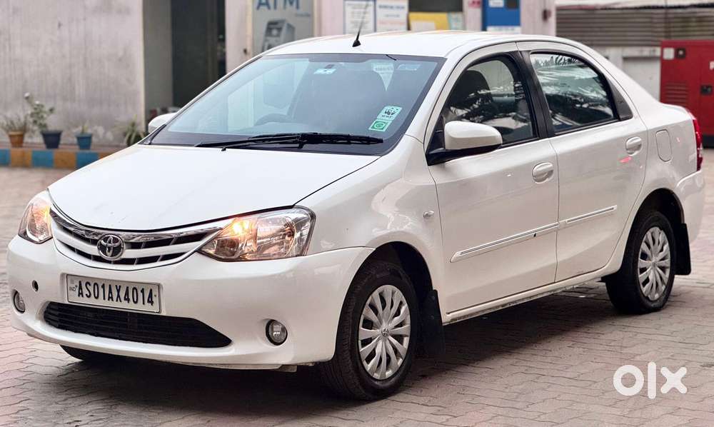 Toyota Etios 2010-2012 G, 2011, Petrol