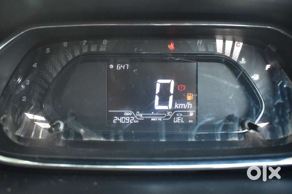 Tata Tiago 1.2 Revotron Xt Rhythm, 2022, Petrol