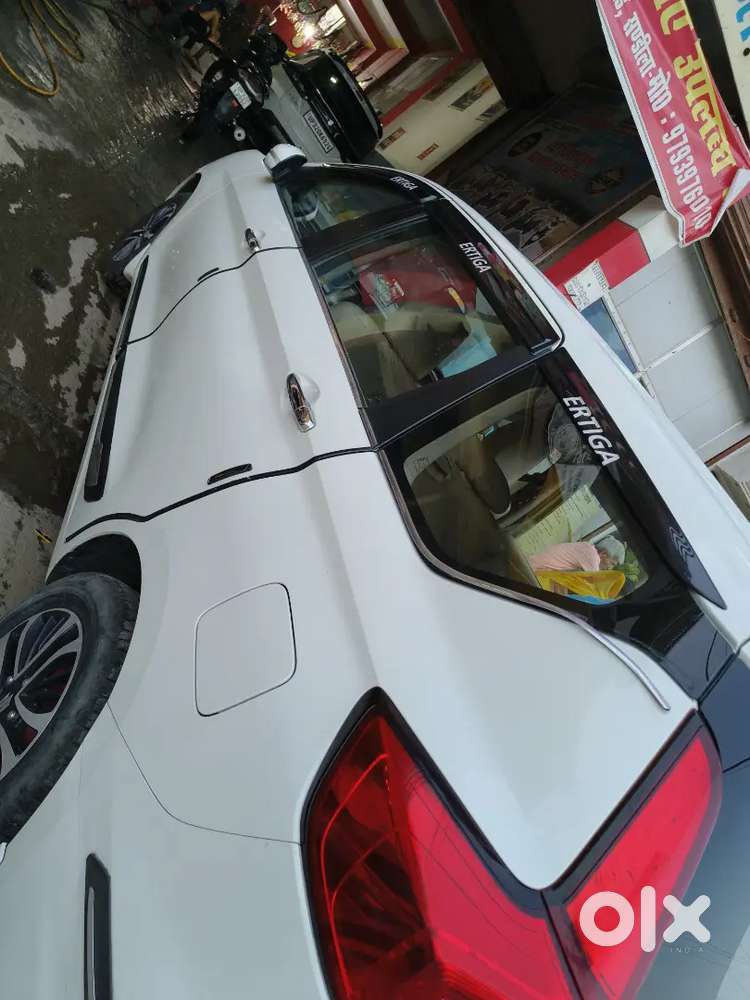 Ertiga Zxi Model 2024 7 March Brand New Condition