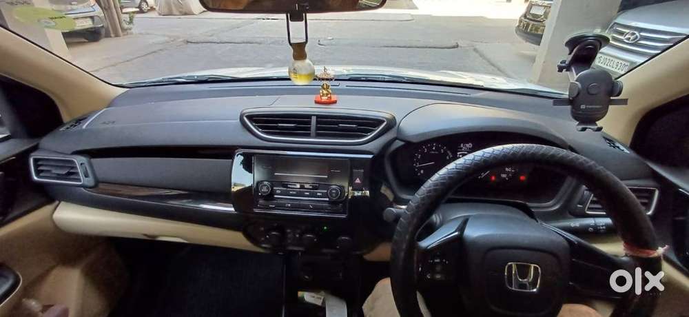 Honda Amaze -petrol 29 Km Running  Good Condition