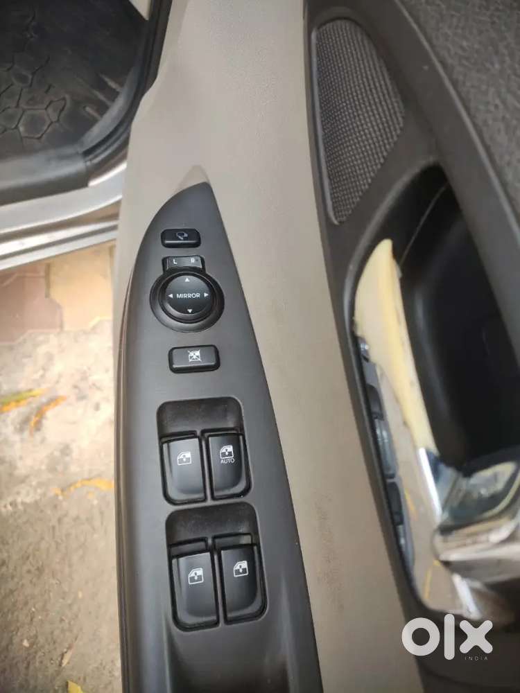 Hyundai I20 Petrol Asta 2012