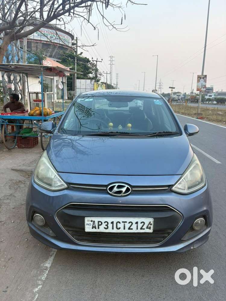 Hyundai Xcent 2015 Diesel Well Maintained