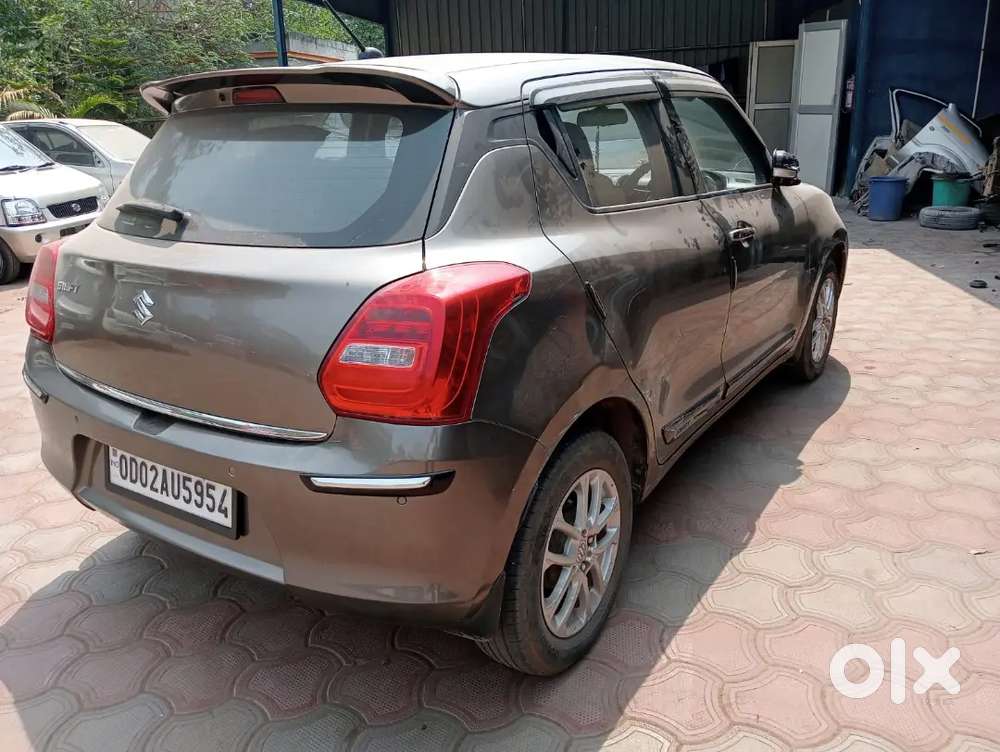 Push Button Maruti Suzuki Swift 2018 Petrol Well Maintained