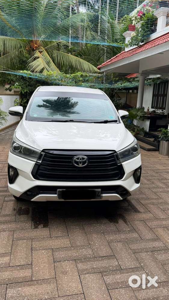 Toyota Innova Crysta 2016 Diesel Automatic