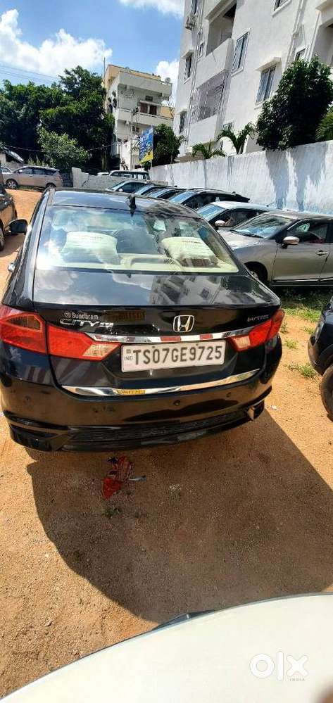 Honda City I-vtec V, 2018, Petrol