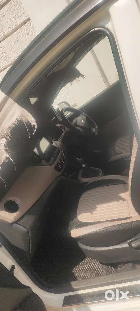 Hyundai Grand I10 2013 Petrol Well Maintained