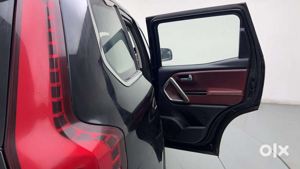 Mahindra Scorpio N Z8 L Petrol At 7 Str, 2022, Petrol