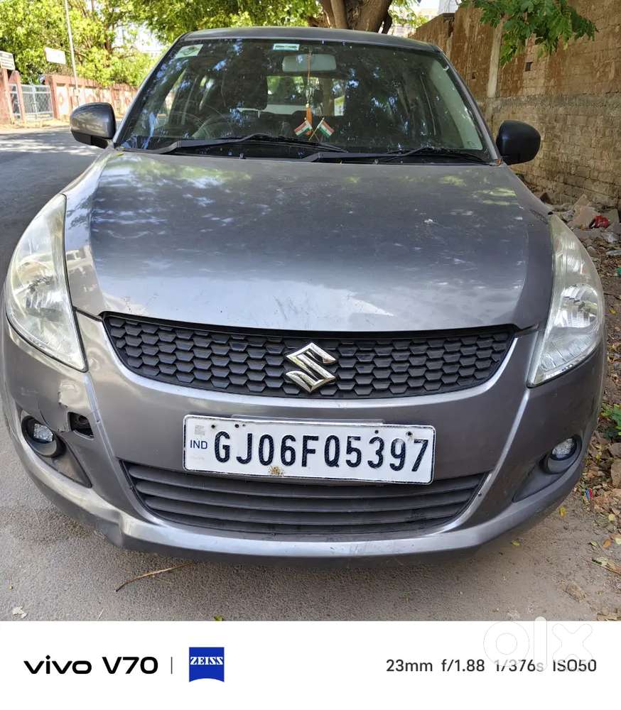 Maruti Suzuki Swift Lxi 2013