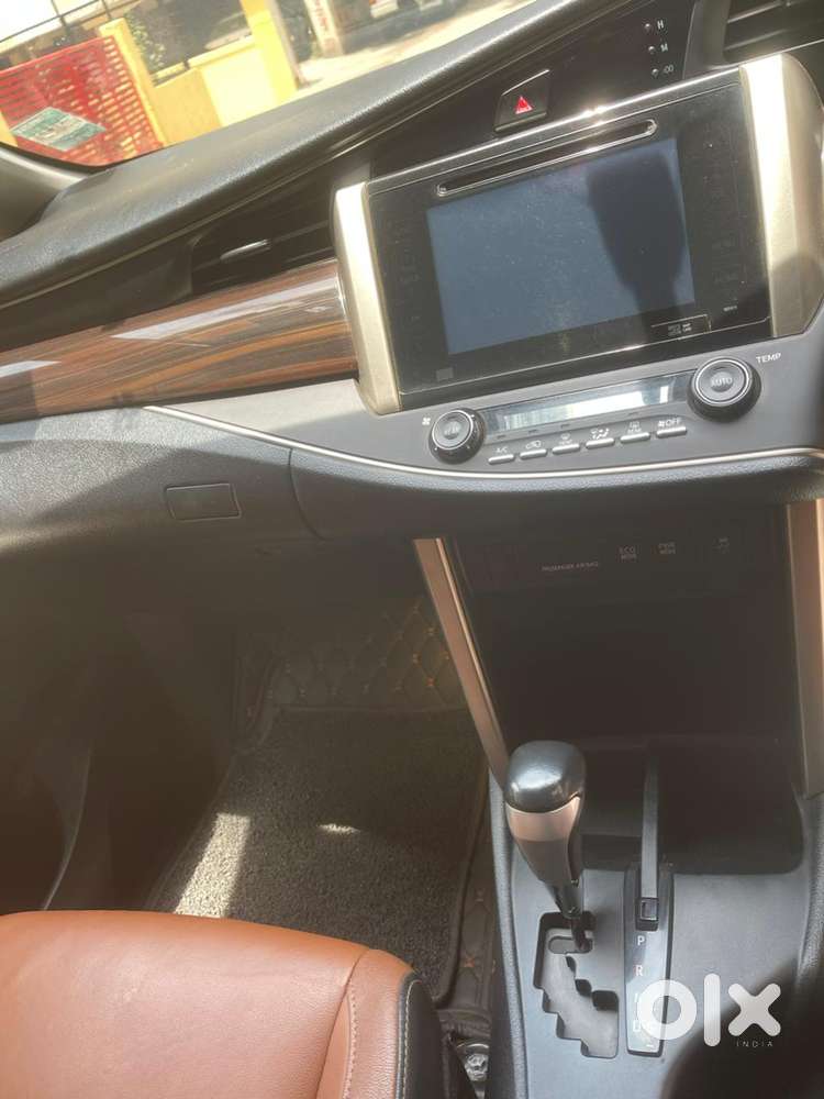 Toyota Innova Crysta 2.8z Automatic, 2018, Diesel