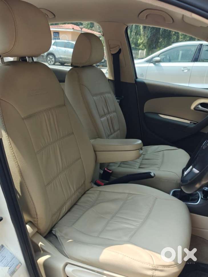 Volkswagen Vento Petrol Highline, 2011, Petrol