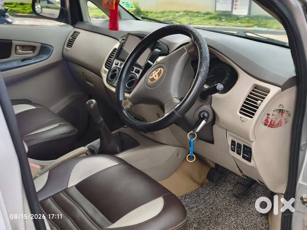 Toyota Innova Petrol Manual 2010