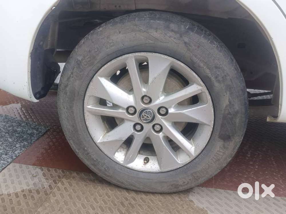 Toyota Innova Crysta 2.4 G Mt, 2019, Diesel
