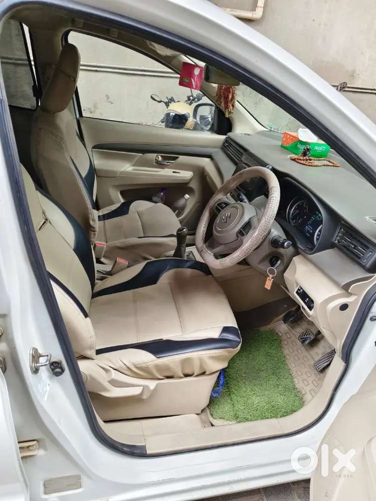 Maruti Ertiga Tour M Cng (2022)