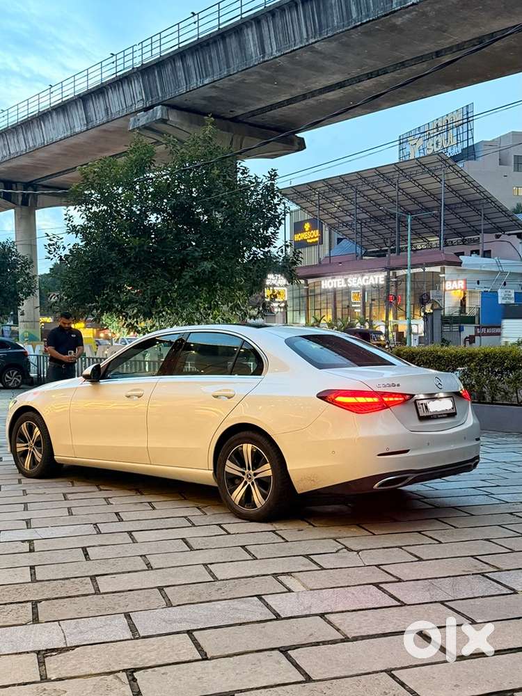 Mercedes-benz Diesel 2022 Car