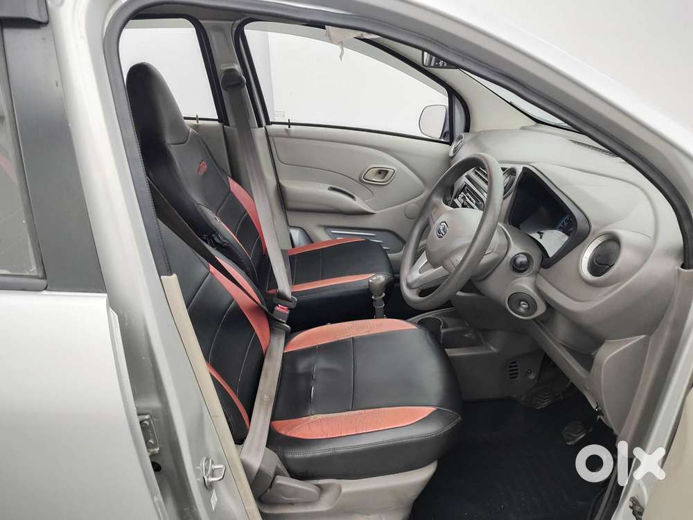 Datsun Redigo T Option, 2016, Petrol