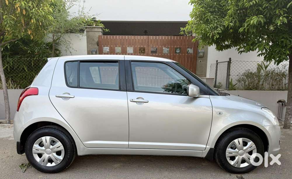 Maruti Suzuki Swift Vxi + Manual, 2008, Petrol