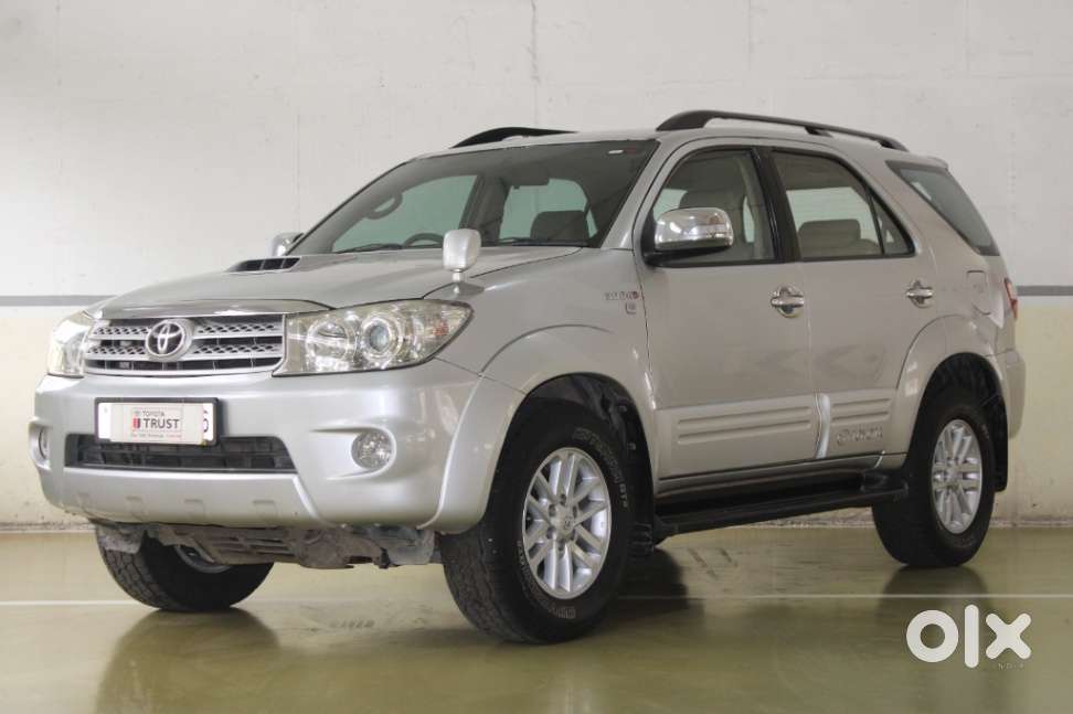 Toyota Fortuner 3.0 4x4 Manual, 2010, Diesel