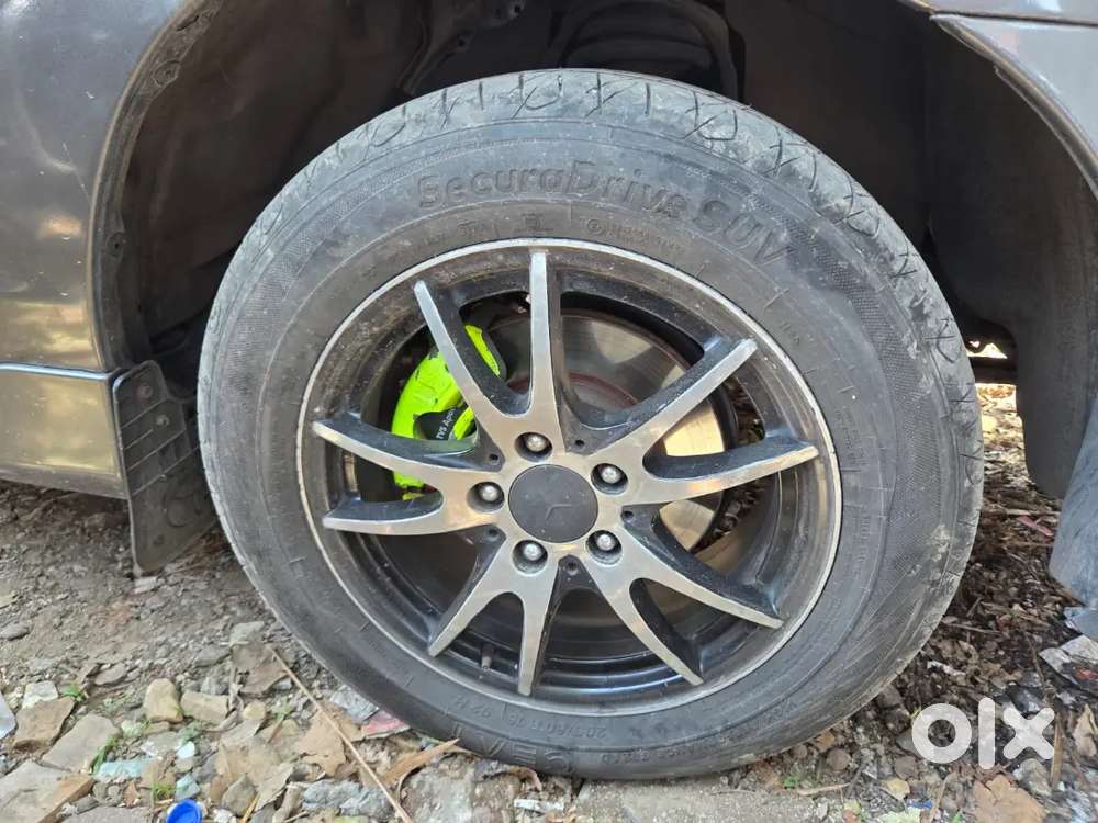 Toyota Innova 2012 Diesel 300000 Km Driven