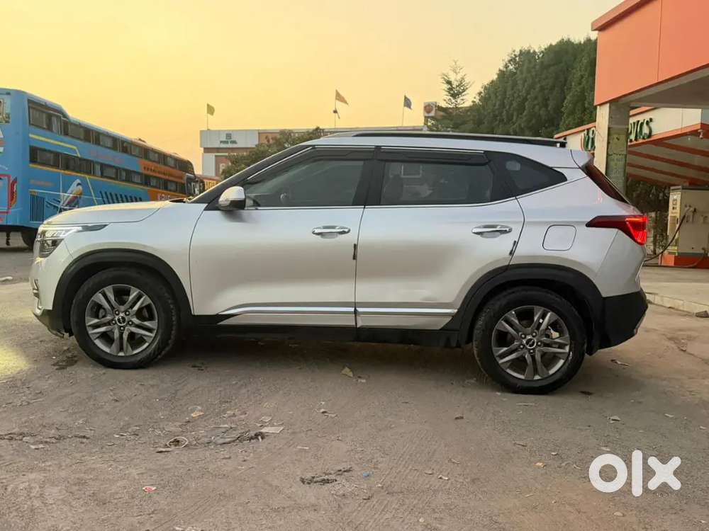 Kia Seltos 2023 Petrol/cng 70000 Km Driven