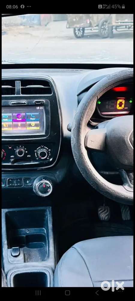 Kwid Automatic/power Windows/stero/leather Seats/full Serviced Car.