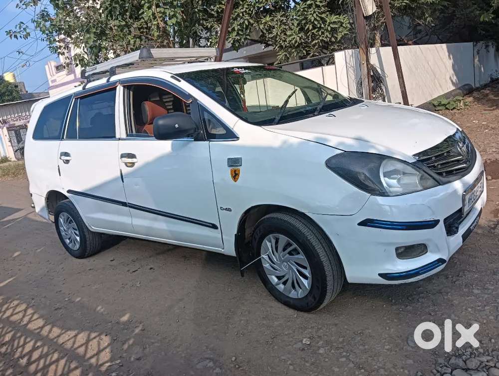 Toyota Innova 2.5 G 2010