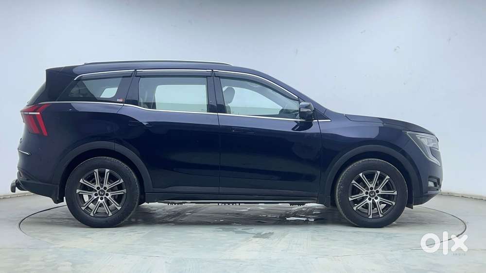 Mahindra Xuv700 2.2 Ax 7 Diesel At Str, 2023, Diesel