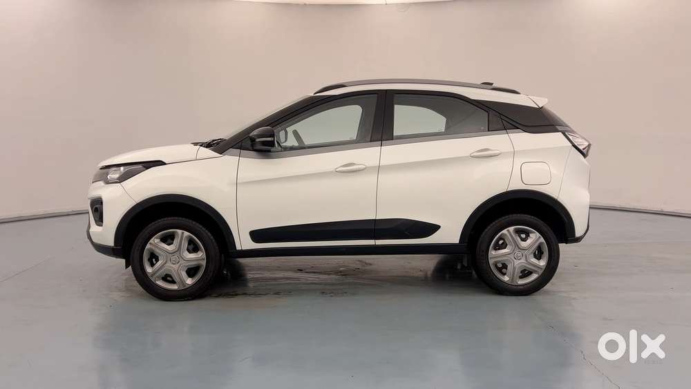 Tata Nexon 1.2 Revotron Xz, 2022, Petrol