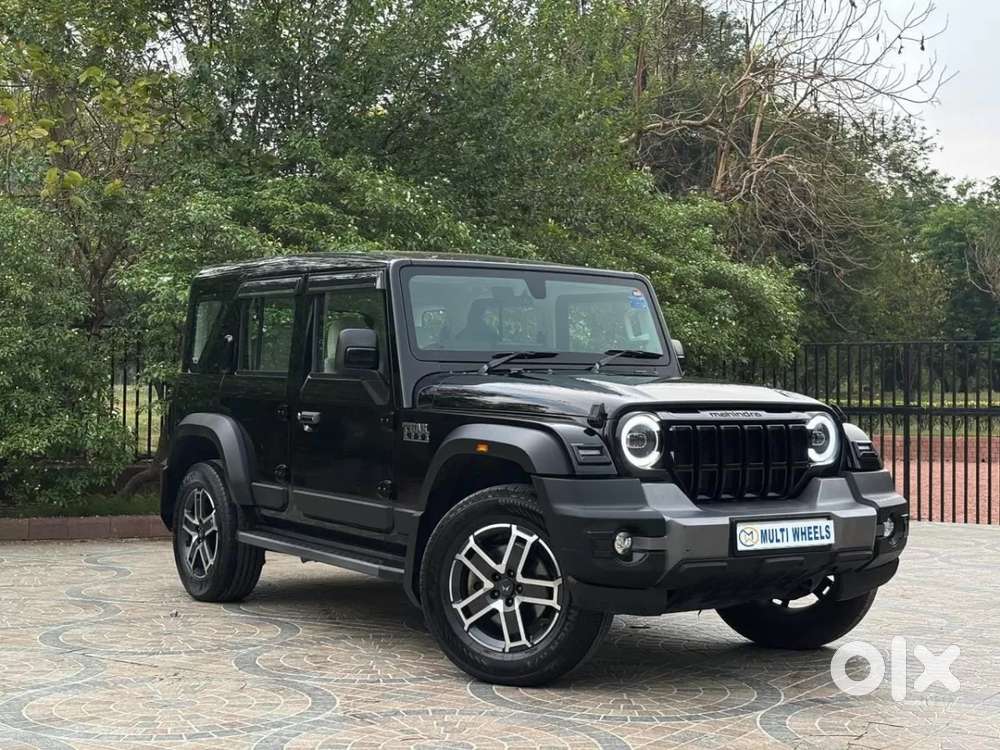 Mahindra Thar Roxx, 2025, Petrol