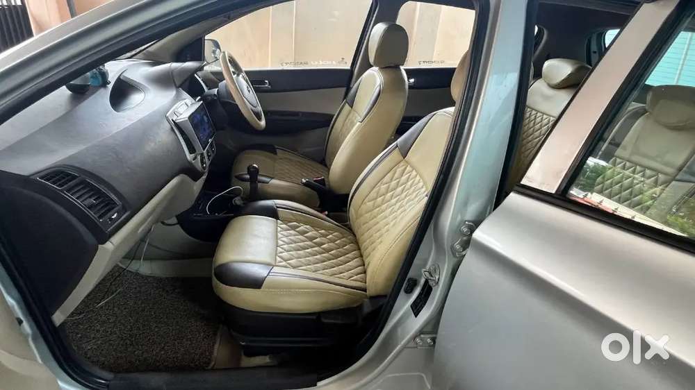 Hyundai I20 2009 Petrol 160000 Km Driven Well Maintained Ac Good