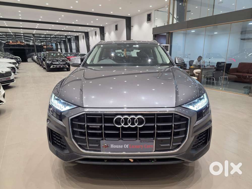 Audi Q8 Limited Edition, 2023, Petrol