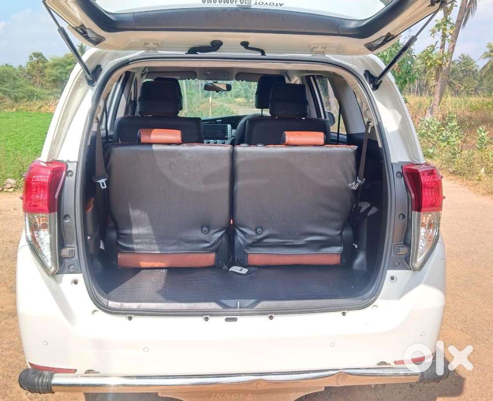 Toyota Innova Crysta 2.4 G Mt 7 Str, 2021, Diesel