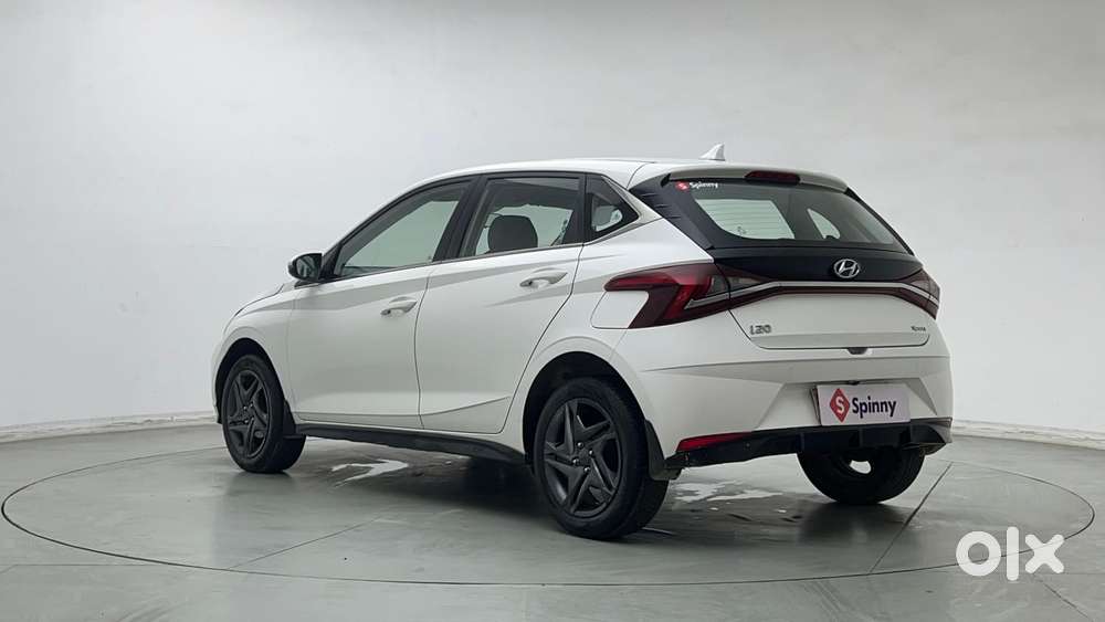 Hyundai I20 Sportz 1.2 Ivt, 2023, Petrol