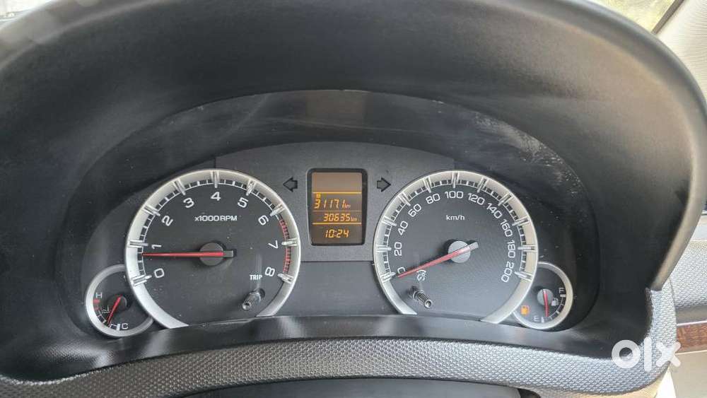 Maruti Suzuki Dzire 1.2 Vxi, 2013, Petrol