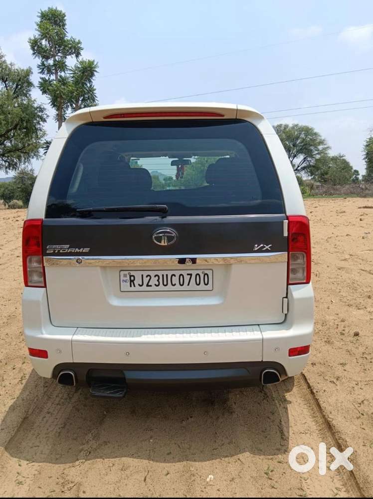 Tata Safari Storme Diesel 2016