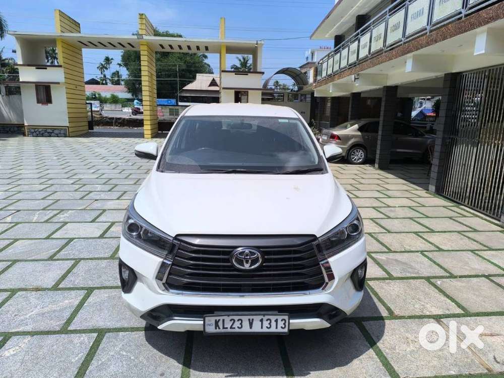 Toyota Innova Crysta 2.4 V, 2022, Diesel