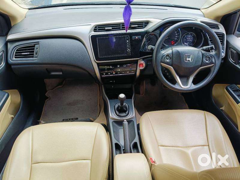 Honda City I-vtec V, 2018, Petrol