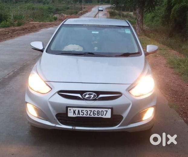 Hyundai Verna Fluidic 1.6 Crdi Sx, 2012, Diesel