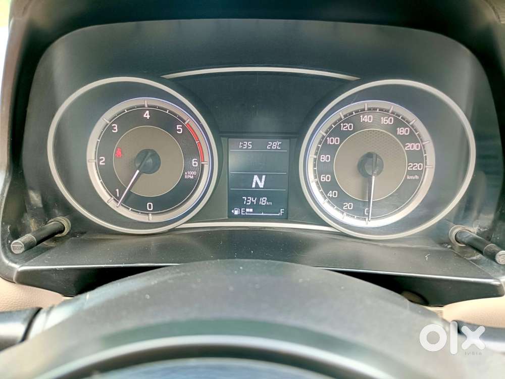 Maruti Suzuki Swift Dzire Amt Zdi, 2017, Diesel