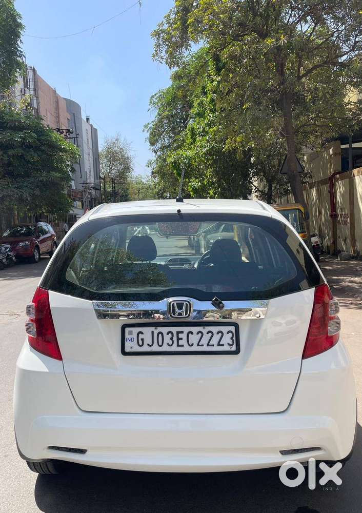 Honda Jazz Top Model Mt