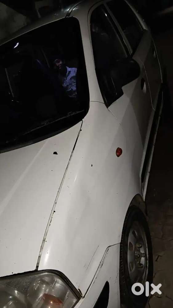Hyundai Santro Xing Xo 2011