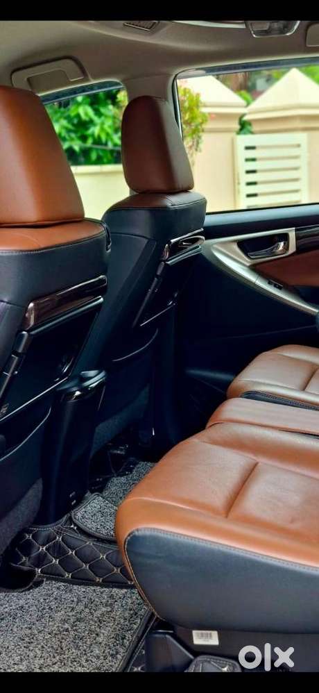 Toyota Innova Crysta [2020-ongoing] 2.4 Zx At 7 Str, 2022, Diesel