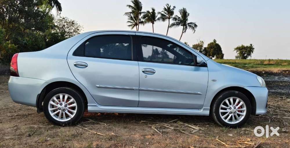 Toyota Etios 2011 Model Petrol