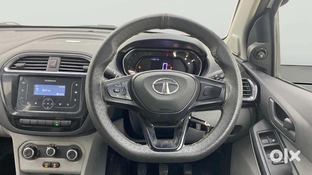 Tata Tiago 1.2 Revotron Xt Cng, 2023, Cng & Hybrids
