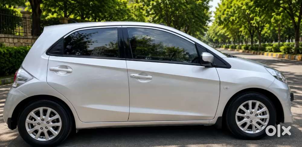 Honda Brio [ ] 1.2 V Mt, 2011, Petrol