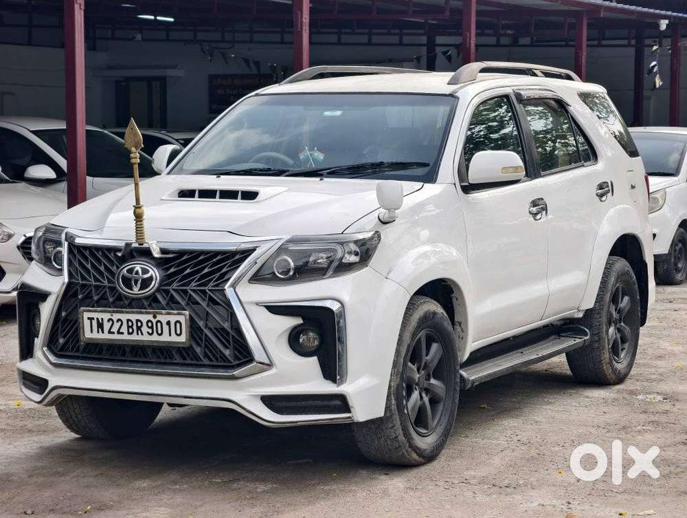 Toyota Fortuner 3.0 4x4 Manual, 2011, Diesel