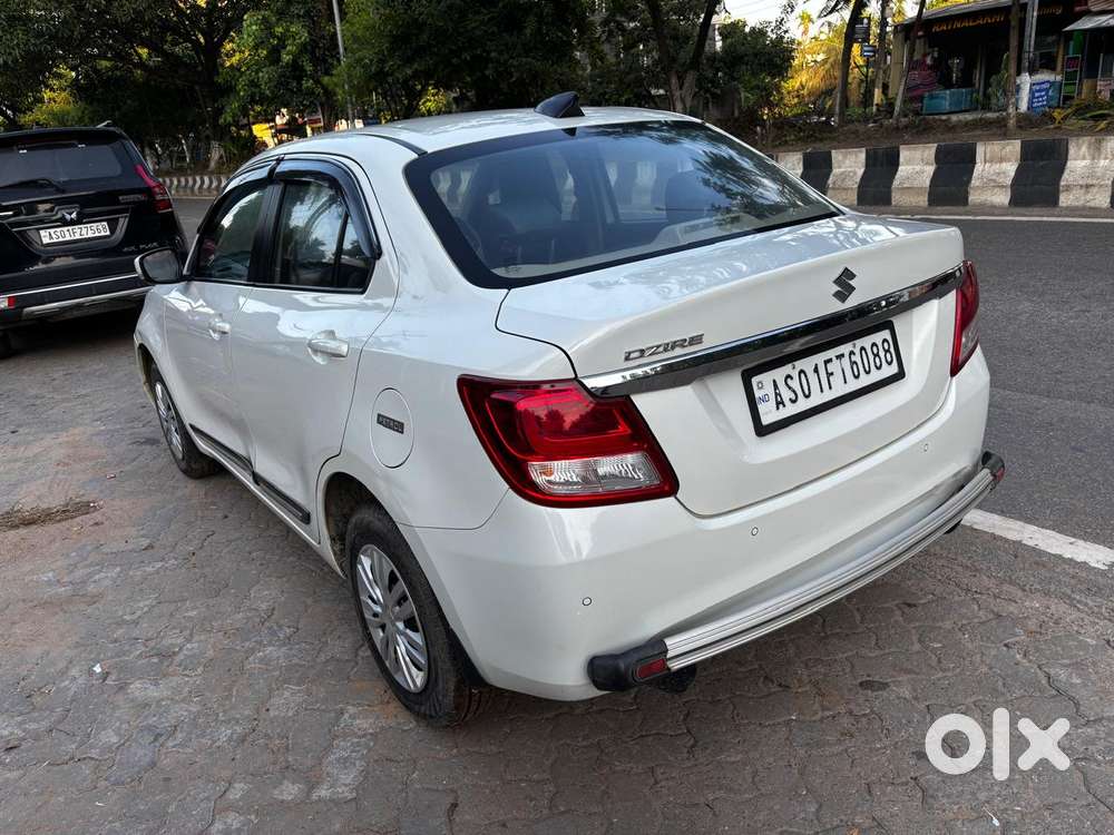 Maruti Suzuki Swift Dzire Vxi Optional, 2023, Petrol