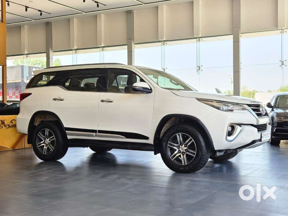 Toyota Fortuner 3.0 4x2 Automatic, 2019, Diesel